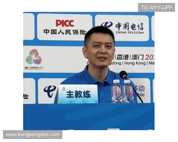 杨毅调侃杨鸣：王朝教练应坚守最后阵地
